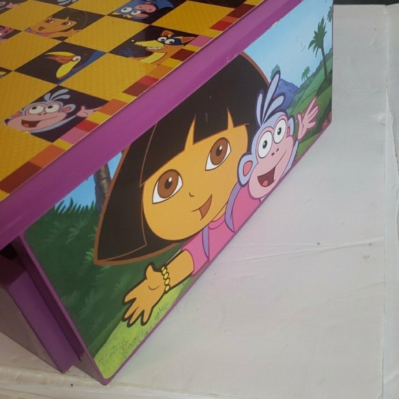 Dora The Explorer Wooden Checkers & Dominos Set 2006 - Picture 7 of 9